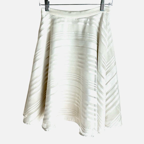 Cameo White Full Midi Skirt with Sheer Organza Overskirt and 2 Linings Size M - Picture 8 of 8